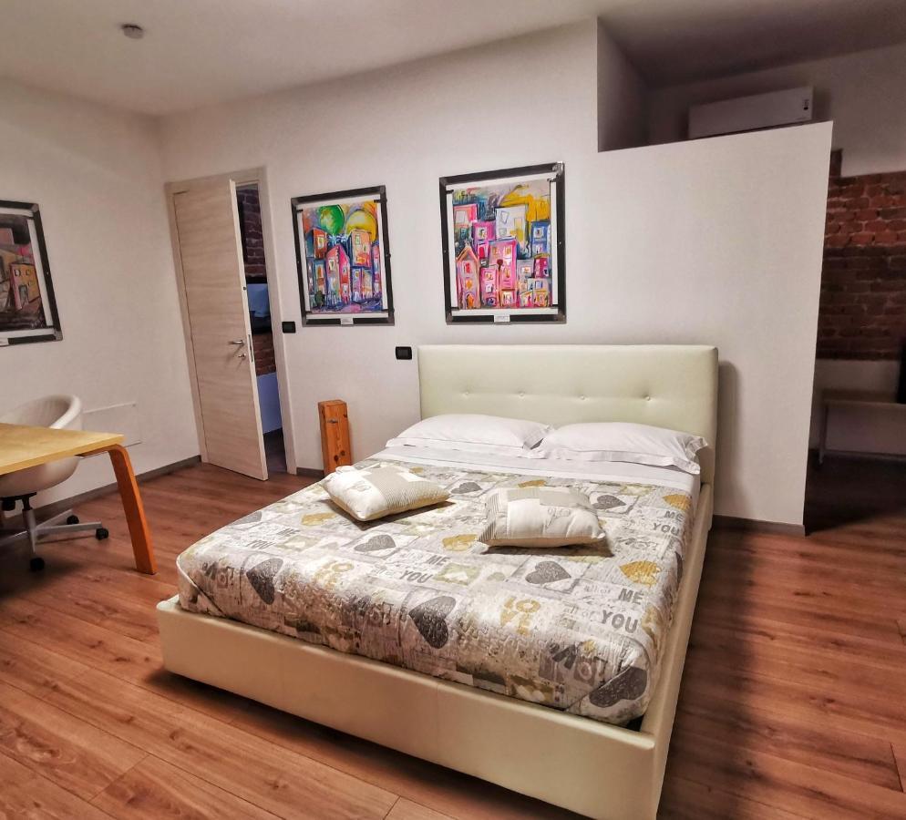 Regis B&B Camere Centro Storico ชีวัสโซ ภายนอก รูปภาพ