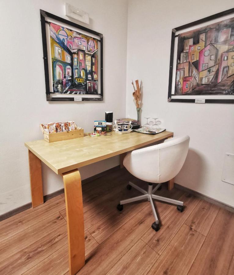 Regis B&B Camere Centro Storico ชีวัสโซ ภายนอก รูปภาพ
